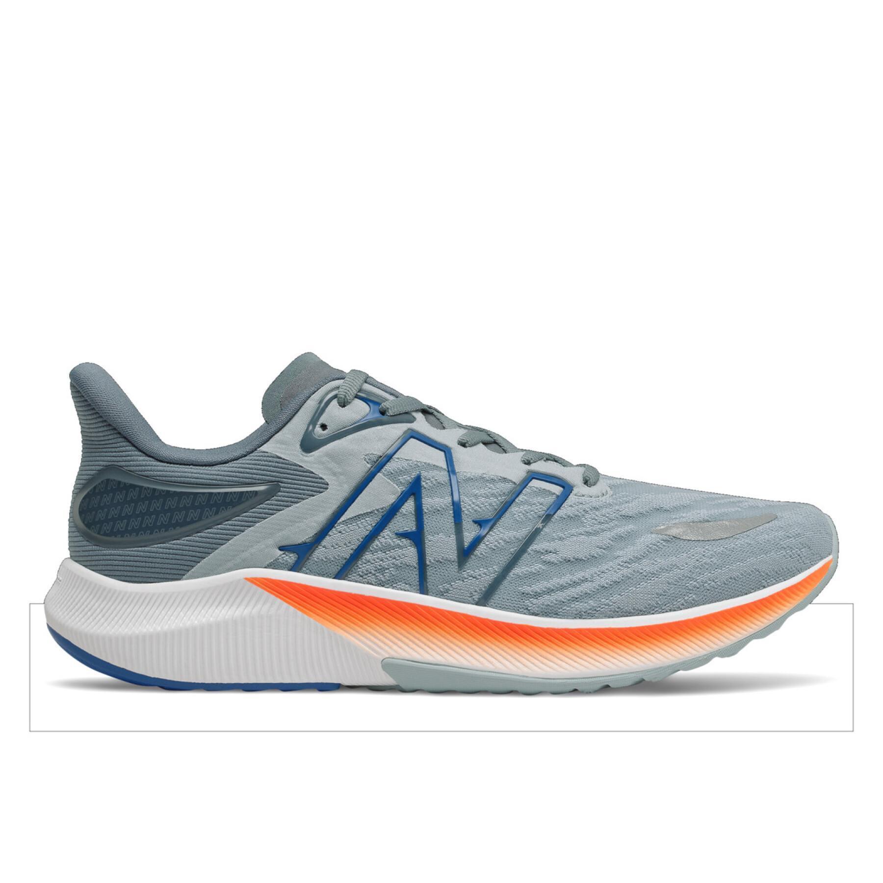 Schuhe New Balance fuelcell propel v3