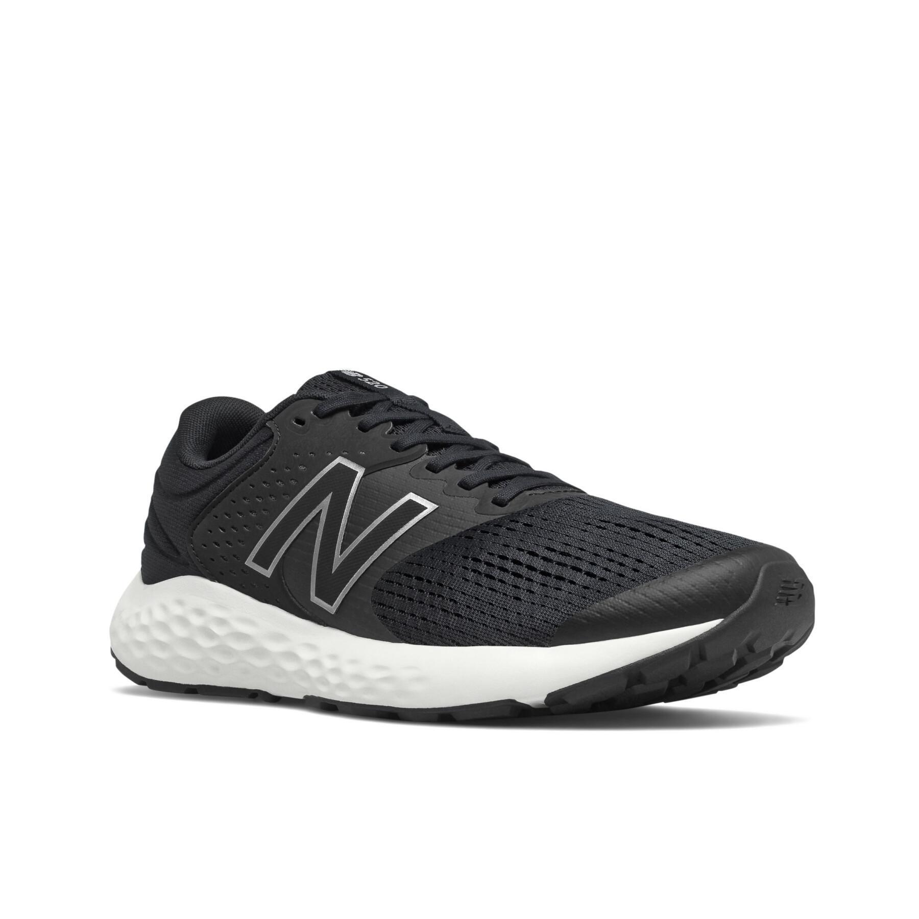 Schuhe New Balance 520v7