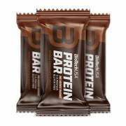 Kartons mit Snacks Proteinriegel Biotech USA - Double chocolat